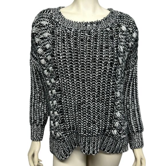 Chloe K Black White Chunky Knit High Low Sweater Crocheted Jumper Fall Winter - Picture 1 of 7